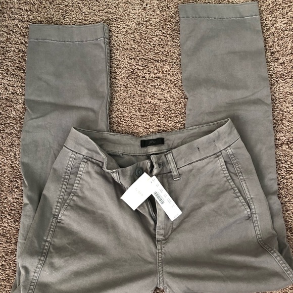 J. Crew slim broken-in boyfriend chino gray 24 - Picture 8 of 8